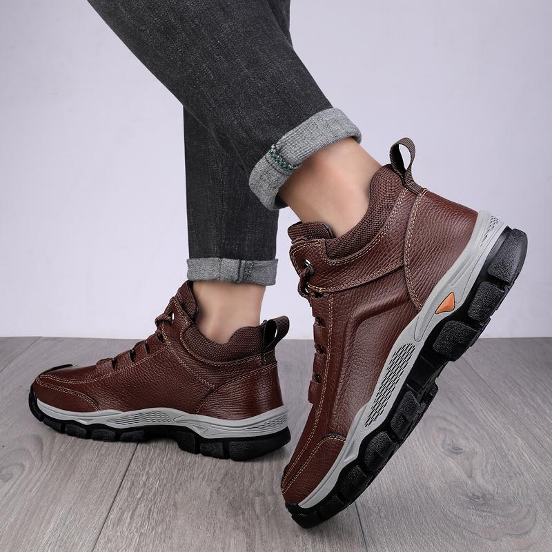 Fashion Stylish Men Winter Plush Snow Boots Classic Male Hiking Shoes All-match Male Comfortable Basic Boots New Brand Men Casual Shoes