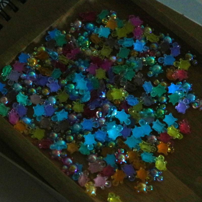 100Pcs Mini Resin Turtle Charms Rainbow Laser Tortoise Ornament Small Figurine For Diy Jewelry Making Keyring Handmade Crafts