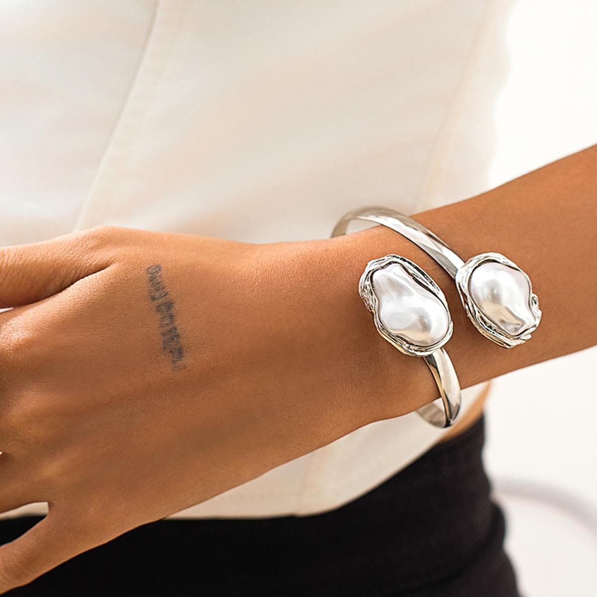 

Ingemark Punk Unique Circle Open Torques Choker Necklace Cuff Bangles Rings for Women Grunge Jewelry Steampunk Jewelry Set Gift