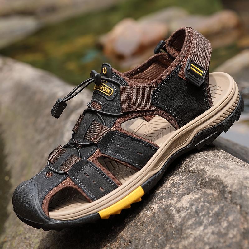 Scarpe da uomo in vera pelle Sandali da uomo nuovi estivi Sandali da spiaggia per esterni Taglie forti 38-46