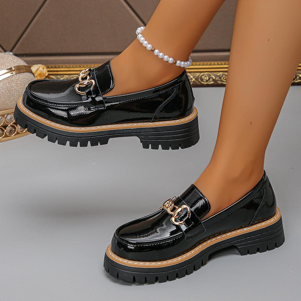 Fashion New autumn loafers for women, large-sized, casual and comfortable, British-style women's shoes with thick heels and thick soles