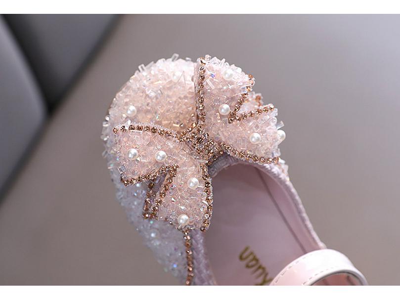 Sommer 2025 Koreanischer Stil Mädchen Schmetterling Strass Tanzschuhe
