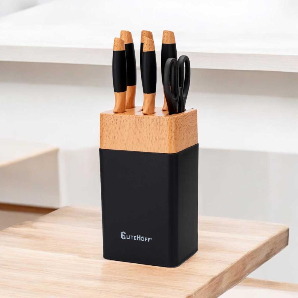 Kitchen Knife Set In A Stand With Sharpener E-6266