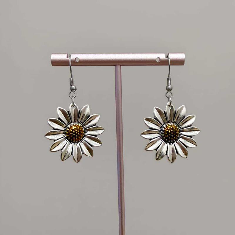 Retro 3D Sunflower Daisy Earrings - Ancient Gold Aesthetic Dangle Jewelry