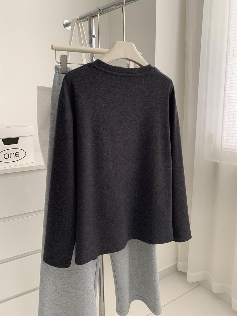 Women's Plus Size Dark Grey Little Horse Print Velvet T-Shirt - Warm Brushed Base Layer for Autumn/Winter