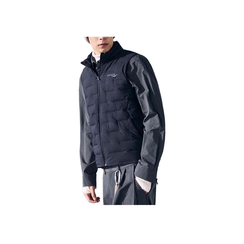 Saucony Urban Commuting Series Sports Lifestyle Woven Stand Collar Zip Vest Men Vests Black SC2230042CAL-BK01