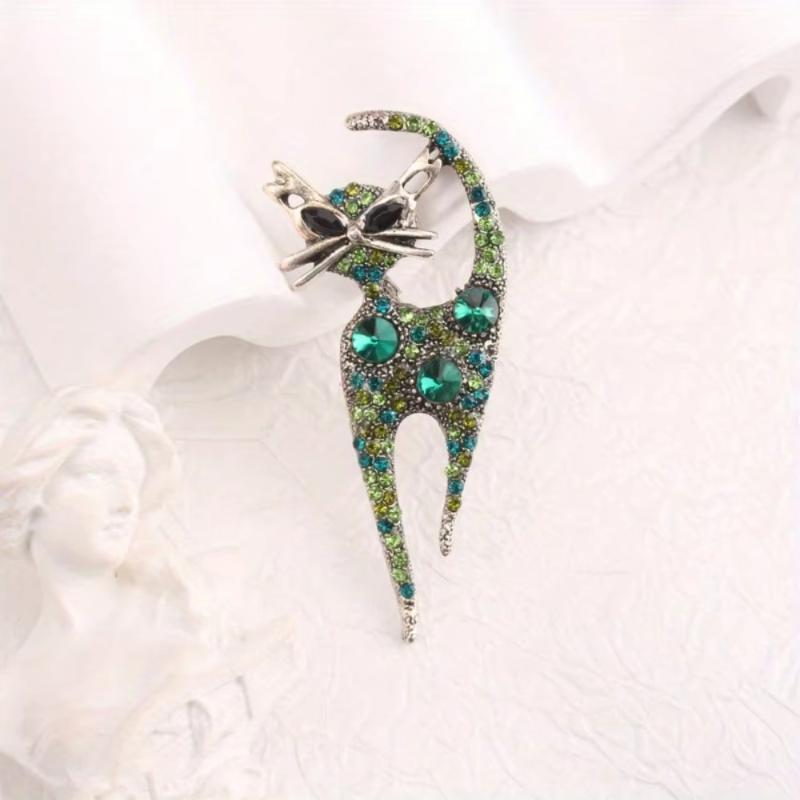 1Pcs Birthday Jewelry Crystal Cat Brooch For Women Vintage Enamel Animal Pin With Sparkling Rhinestones Cute Gift For Coats Bags