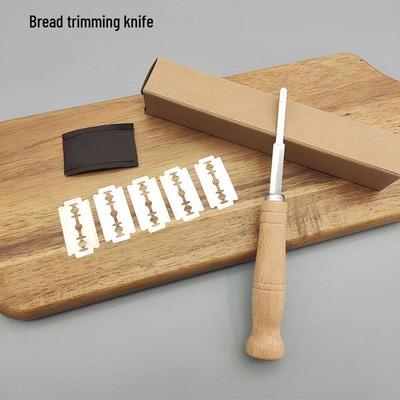 Europäisches Brotmesser - Teigteiler mit Holzgriff