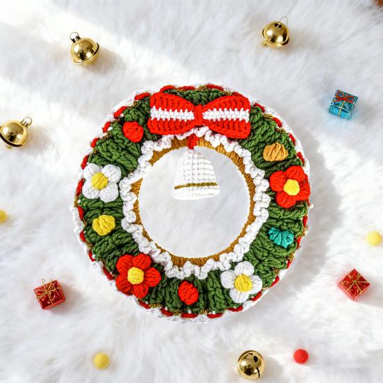 Crochet Christmas Wreath Ornaments Handmade Knitted Wreath Hanging Decoration with Bell for Xmas Tree Holiday Wall Home Decor