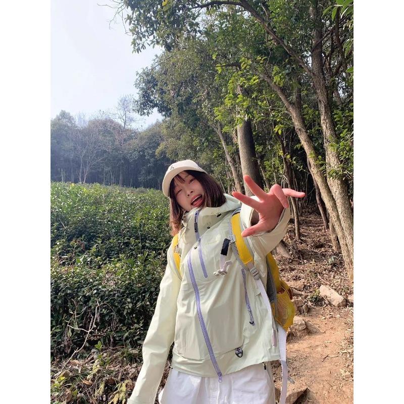 Couple Windbreaker Jacket Women Korean Style Retro Outdoor Hiking Hooded Coat Loose Spring Autumn Fashion