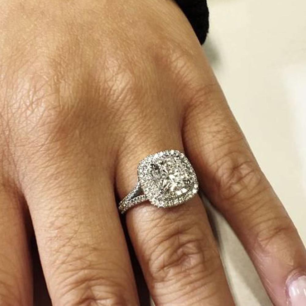 Luxury Lady's Finger Rings with Brilliant Crystal Good Quality Accessories for Wedding Ceremony Trendy Jewelry for Women