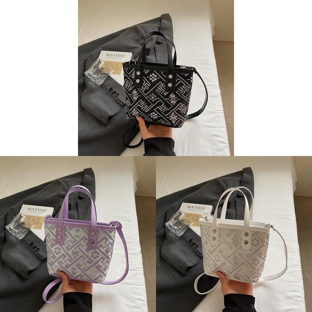 Chinese Traditional Handbag With Water Bucket Shape And Pu Material For Daily Use