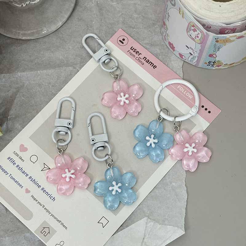 Lieblicher Sakura-Blumen-Schlüsselanhänger-Anhänger Niedlicher Farbiger Transparenter Blumen-Schlüsselanhänger-Anhänger Emaille-Taschenanhänger Charms Schlüsselring