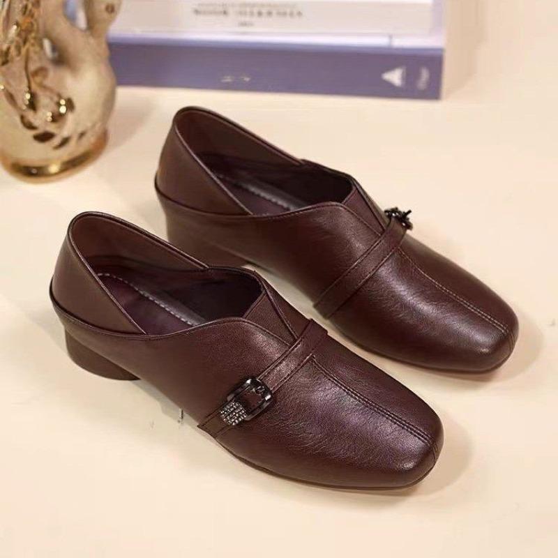 

Туфлі на платформі нового стилю, універсальні шкіряні туфлі з квадратним носком, однотонні туфлі 40 коричневий