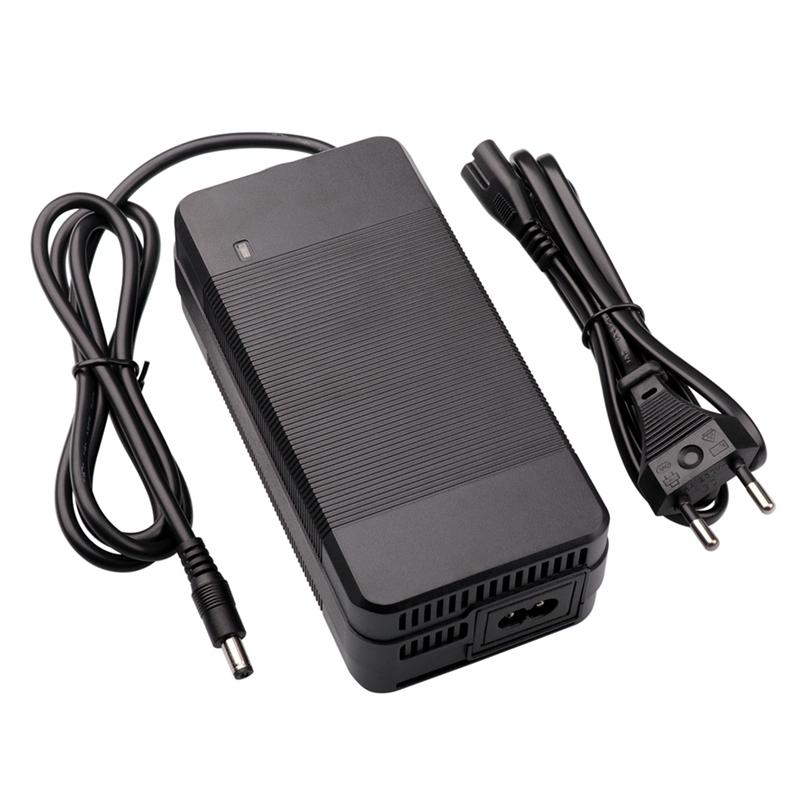 

16 8V Charger 16.8V 8A Lithium Battery Charger For 14.4V Li-ion Battery Pack 4Series Power bank With fan Strong heat dissipation EU