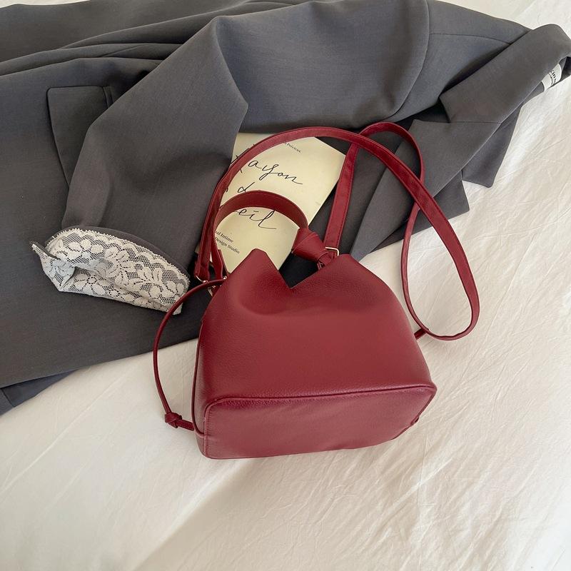 Kbelíková taška - Jednoramenná crossbody taška - Vysoce kvalitní dojížděcí kabelka pro ženy