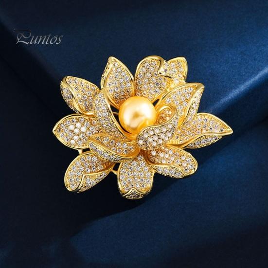 Elegant Flower Shape Brooch Shining Rhinestones Inlaid Faux Pearl Pin Suit Lapel Shawl Badge Coat Accessories