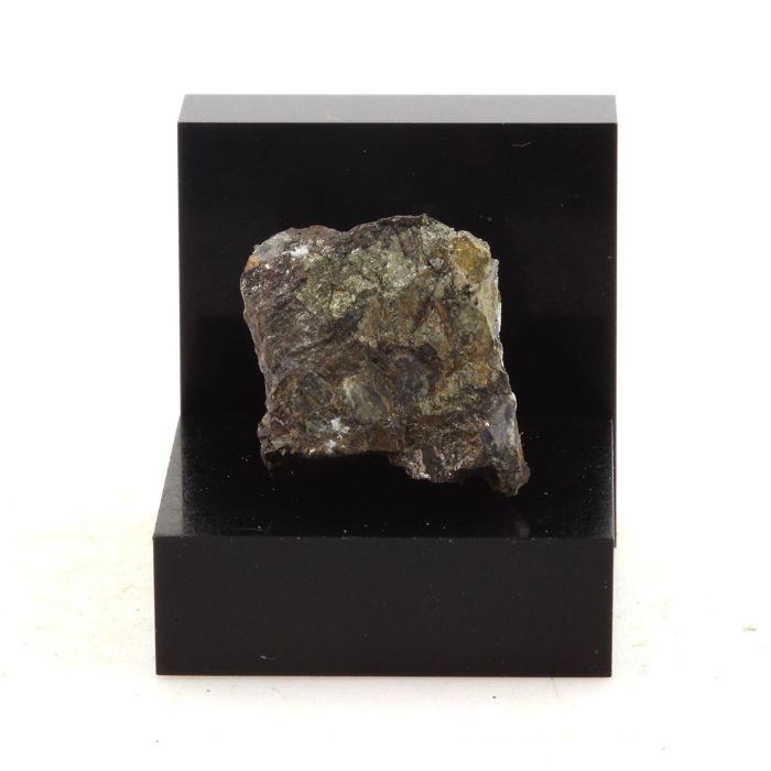 Magnétite + Pyrite 53.8 carats
