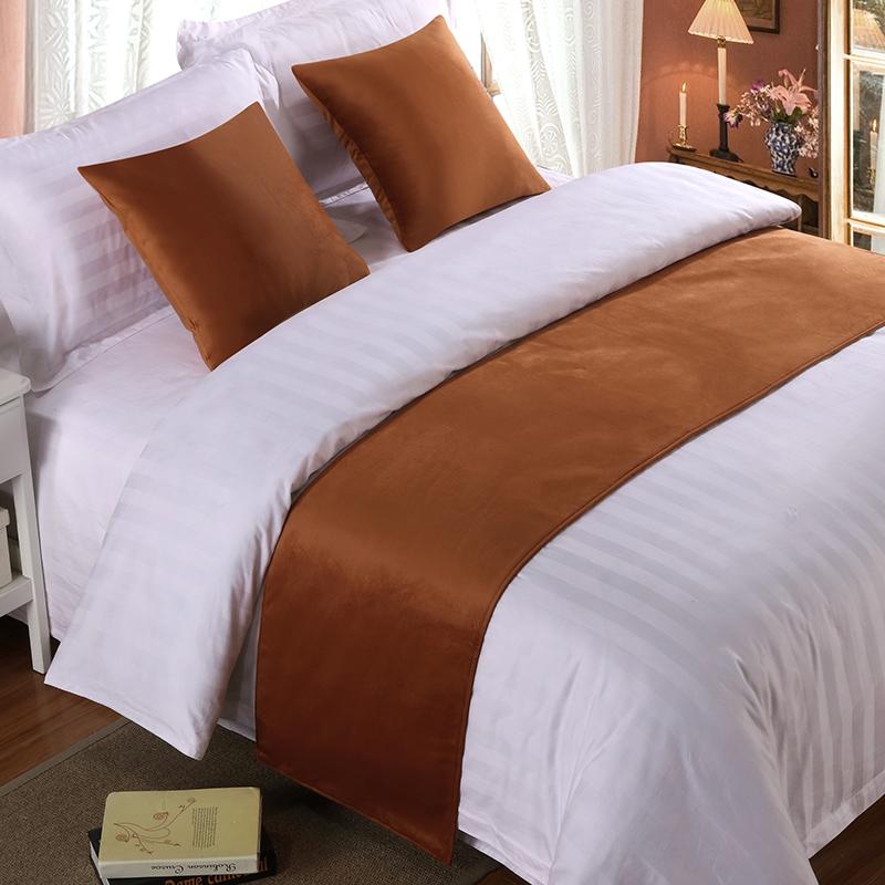 Luxury Velvet Solid Bed Runner Scarf Protector Slipcover Bed Decorative Scarf for Bedroom Hotel Wedding Room Twin/Queen/King