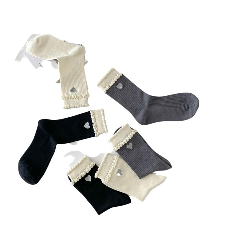 Female Summer Thin Ballet Style Love Embroidery Cylinder Stack Socks