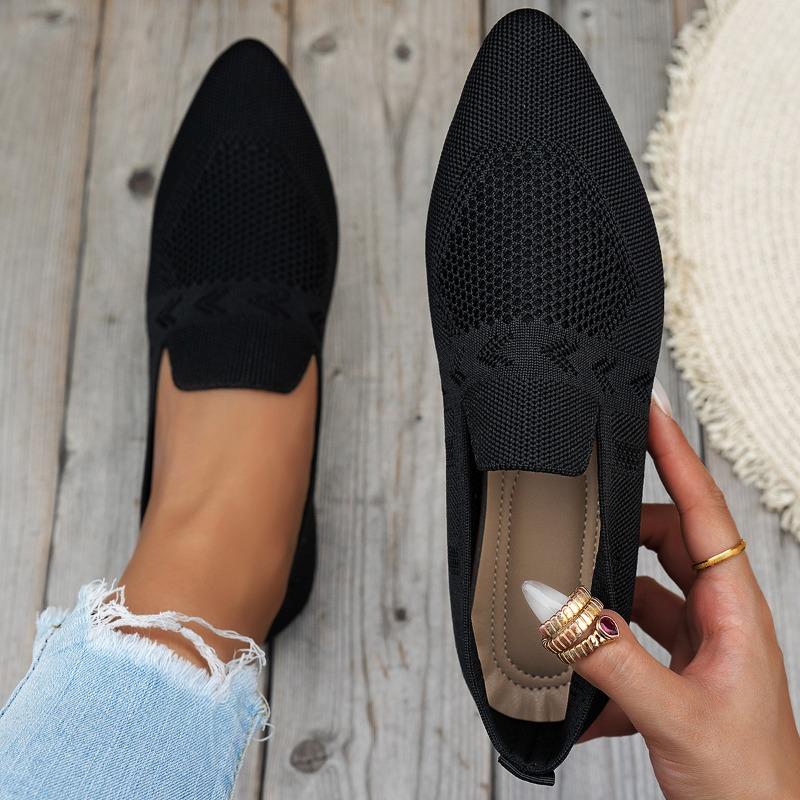 Women's Flyknit Pointed Toe Loafers - Low-Cut Slip-On Casual Flats, Breathable Comfort Shoes