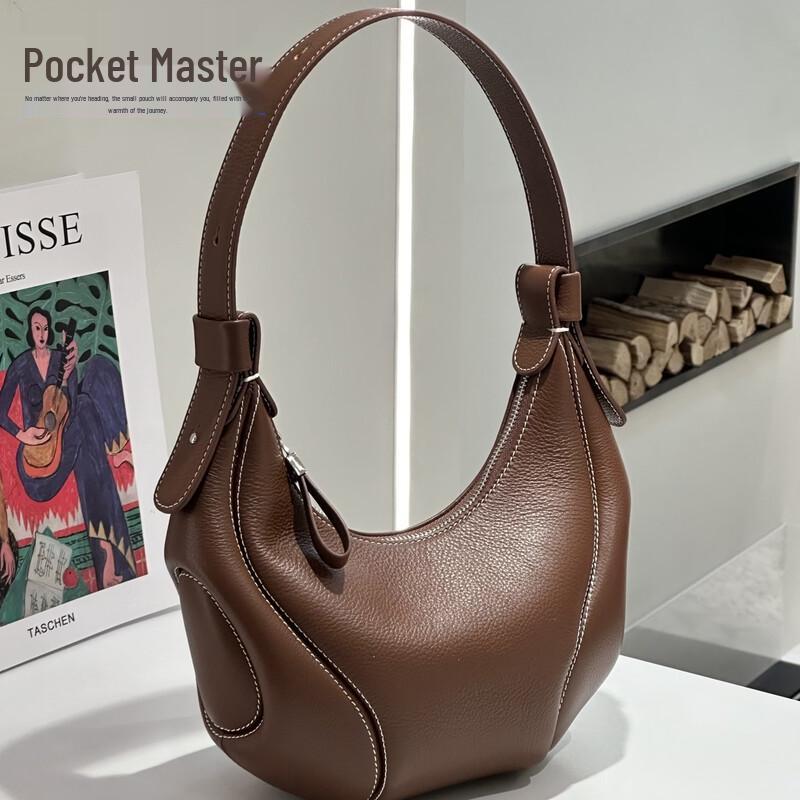 Douxiaozhu First Layer Cowhide Retro Horn Shoulder & Crossbody Bag