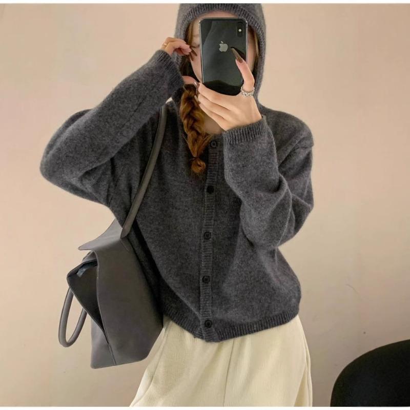 Retro autumn and winter new casual hooded knitted cardigan for women loose soft waxy thin sweater jacket for women