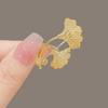 Elegant Pearl Ginkgo Leaf Anti-glare Brooch Feminine Suit Corsage Accessory High-end and Light Luxury Coat Pin