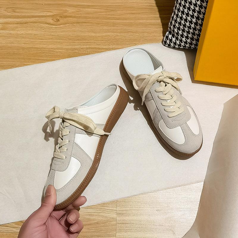 Grape Woman, Retro Hong Kong Style Round Head Color Matching Casual Board Shoes Lace-up German Training Little White Shoes Women's Spring and Autumn