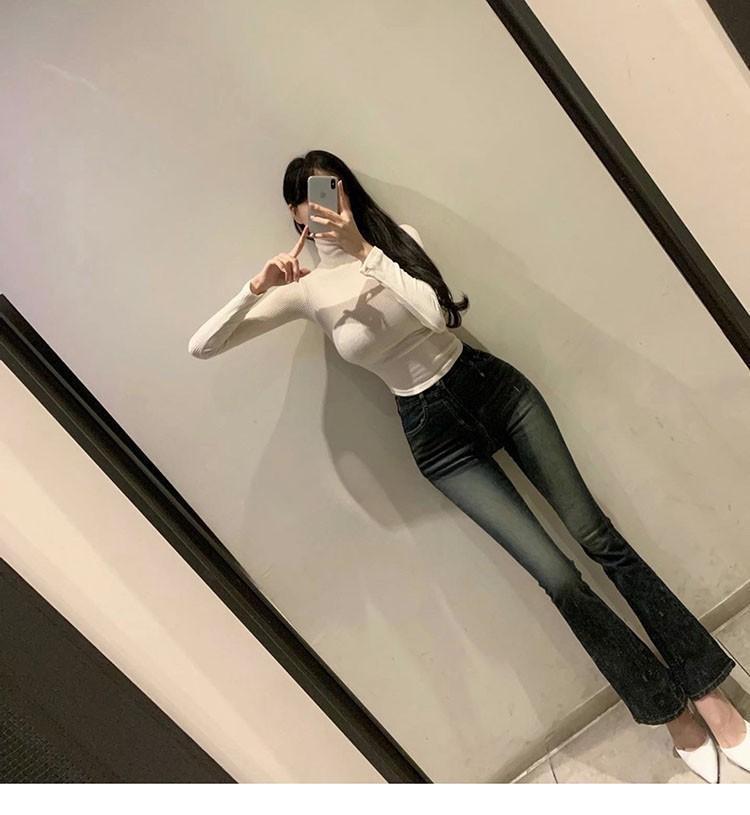 Korean High Neck Ribbed Long Sleeve Slimming Curved Hem T-Shirt for Women