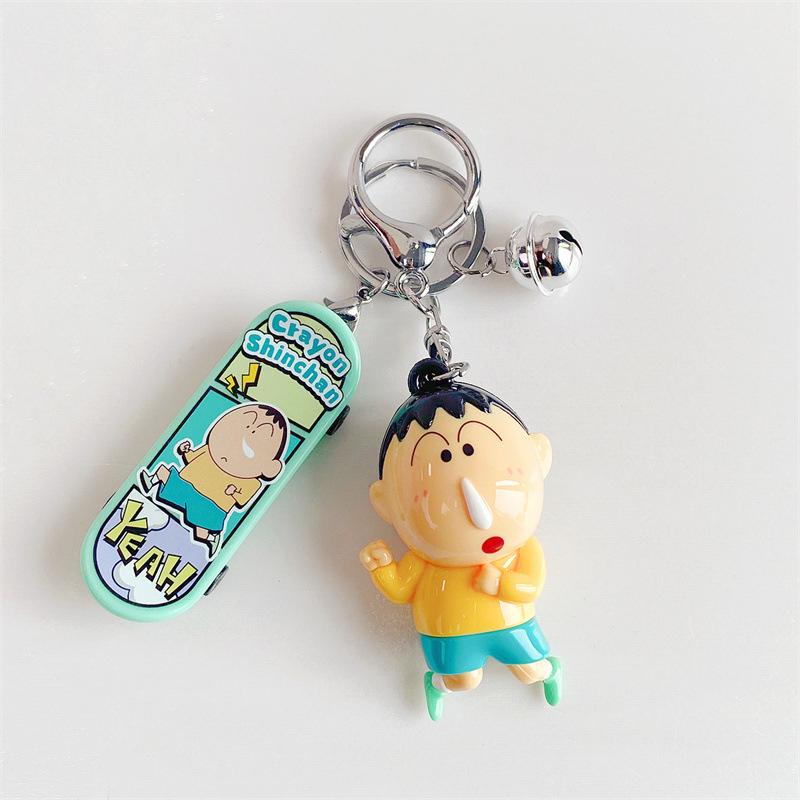 Kawaii Crayon Shin-Chan Skateboard Serie Nøkkelring Anheng Tegneserie Søt Bilnøkkel Anti-Tap Anheng Veskeanheng Bursdagsgave