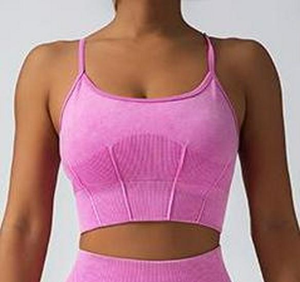 

Seamless High-Waisted Yoga Pants & Frosted Back Bra for Hip-Lifting Comfort Medium