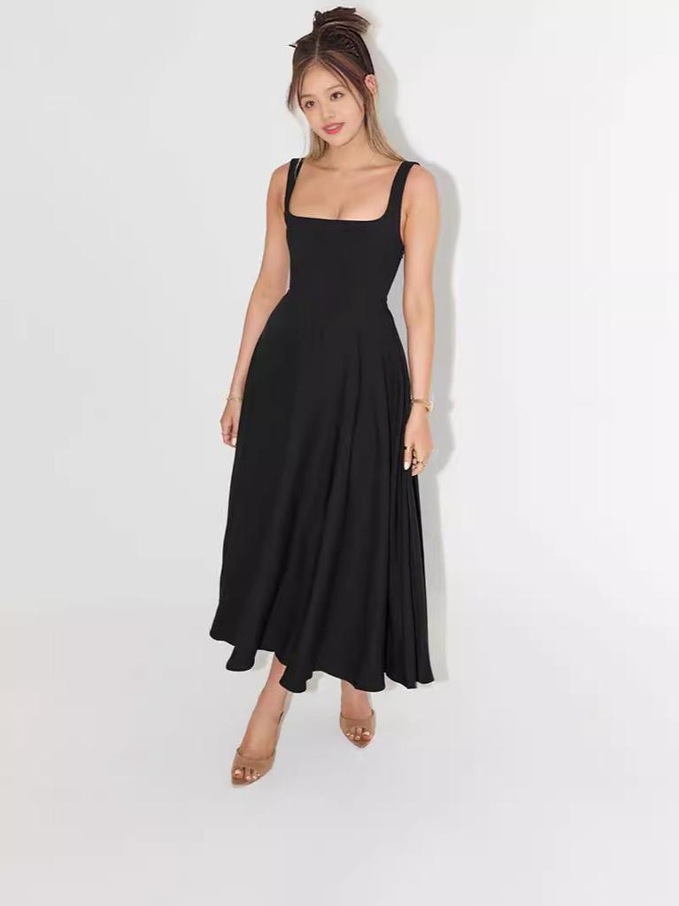 Minimalist Sleeveless High Waist A Line Dress With Backless Design For Summer Casual Wear