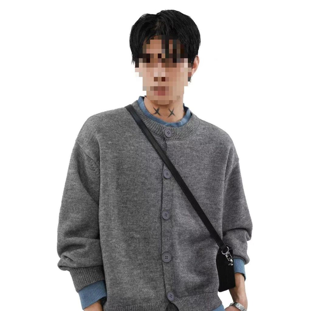 Unisex Retro Academy Style Faux Two-Piece Cardigan for Autumn/Winter - Relaxed Knitwear Trend.