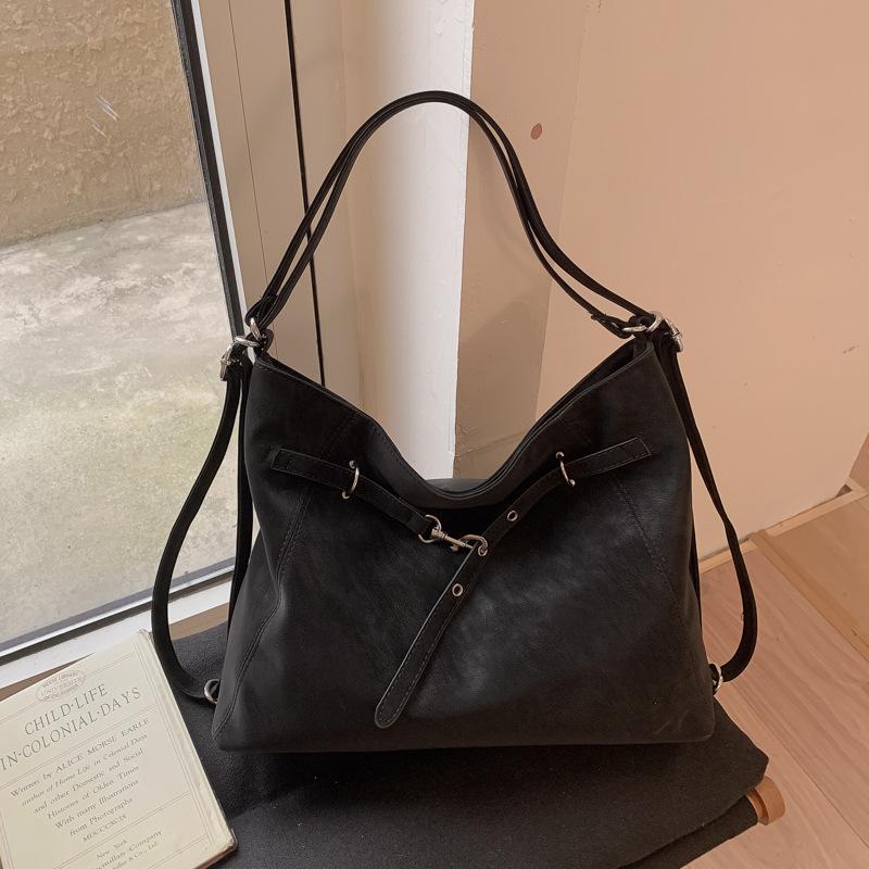 

Retro bag women s winter new fashionable large-capacity commuting high-value fashionable rest bag