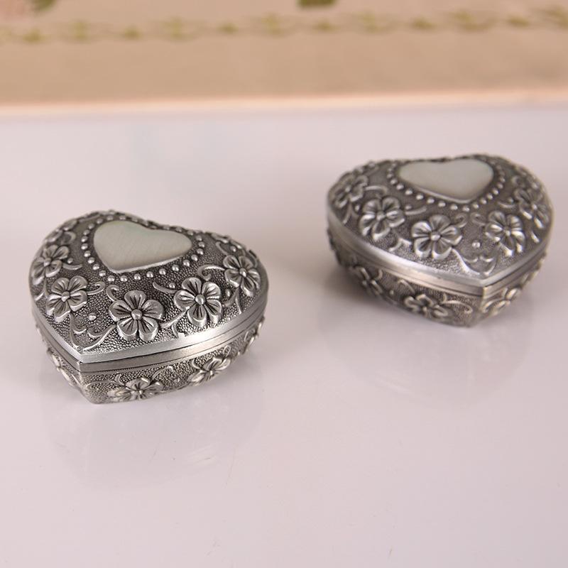 Magic Box~ Super Exquisite Retro Metal Love Small Box, Gift Necklace Jewelry Christmas Packaging Gift Box