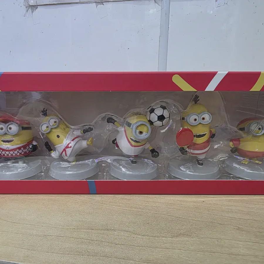 

Миньоны Олимпийская Фигурка Новая