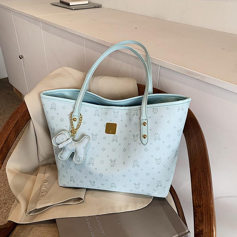 

Niche casual shoulder bag women s new high-end sense large capacity simple fashion commuter tote bag синий