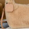Fashionable Plush Messenger Bag Imitation Fur Women's Bag Autumn and Winter Retro Handbag Lady Plush Handbag Party 2024