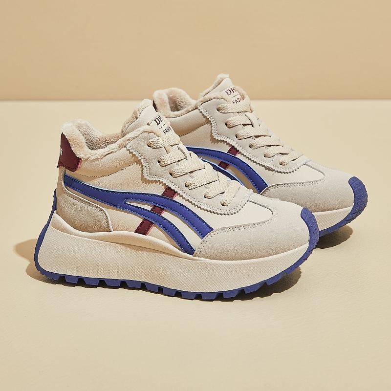 

New Style of Plush Daddy Shoes for Women In Winter Students for Thick Sole Warm and Leisure 39