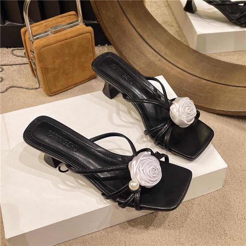 Stylish and Exquisite Beauty with Skirt Thick Heel Cool Slippers Women's 2025 New Temperament Versatile Wear Cool Slippers