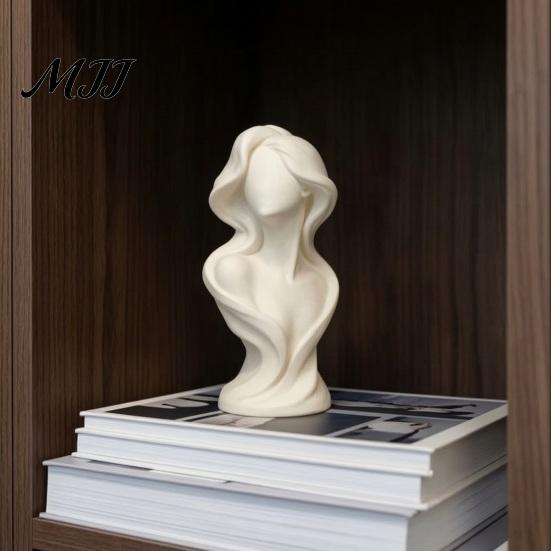 Sculptural Decor for Dressing Table 3D Printed Minimalist Woman Statue, Abstract Faceless High-end Decorative Bust Entryway Ornament, Desktop