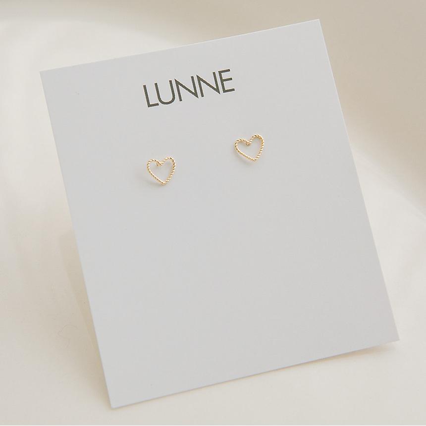 Lunne 14K Dot Line Heart Earrings (14K Gold) #Es16
