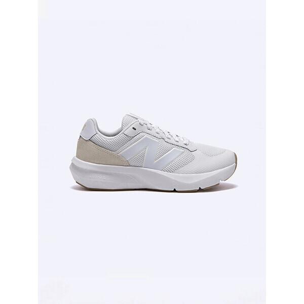 New Balance Ua800dw1 Sneakers