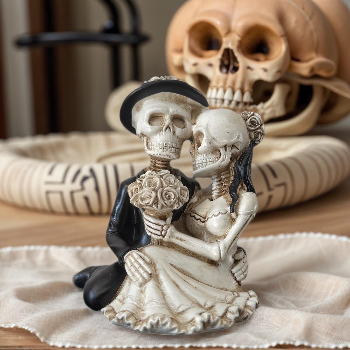 

1 Piece Skull Couple Decoration - Gothic Romantic Resin Art Decoration, Halloween Decoration, Unique Home and Escape Room Display Decoration.