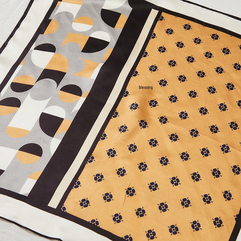 Hengyuanxiang Irish Theme Small Silk Scarf