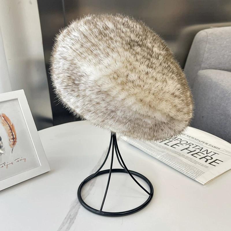 Autumn and Winter New Mink Hair Beret Female Korean Version Fashion Foreign Style Warm Ear Protection Versatile Fur Woven Painter Hat