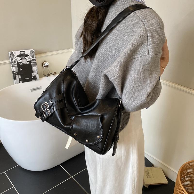 Retro Fashion 2025 New Large-capacity Commuter Tote Bag Light Luxury Niche High-end Messenger Bag Shoulder Bag