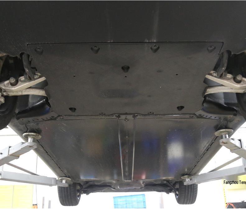 Tesla Model Y & 3 Ochranný kryt chladicího potrubí podvozku a štít podvozku.