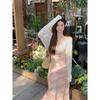 Damen French Hellrosa Geblümtes V-Ausschnitt Spaghettiträger Kleid – Elegant, Tailliert, Schlankmachend, Schnürung Resort Stil